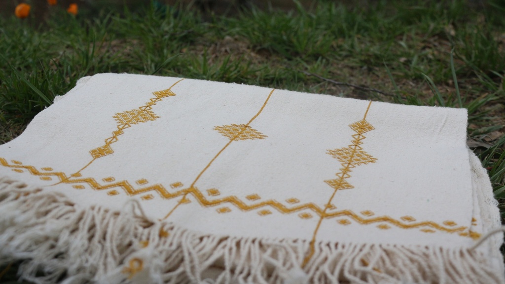 Scarf (Koma Rigpa)
