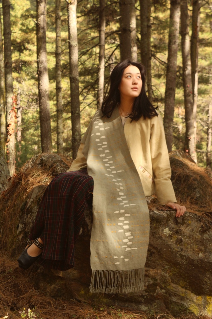 White Bellied Heron Scarf (Bio-Acoustic)