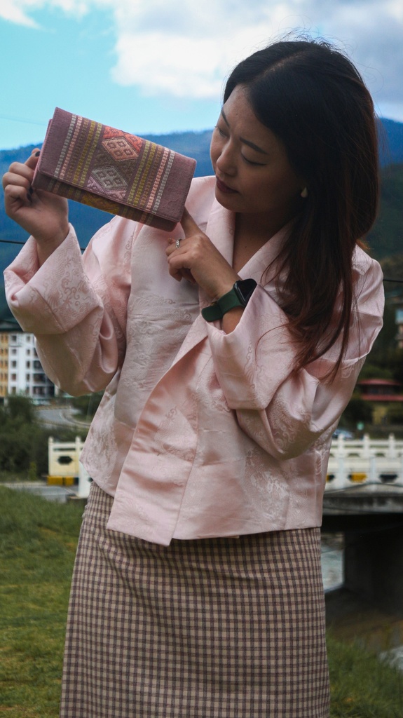 Amai Ngulku (Purse)